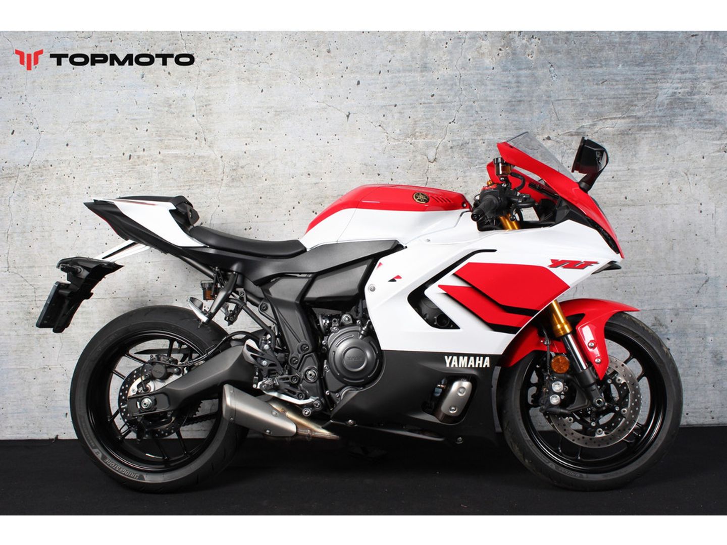 Yamaha YZF R7 WORLD GP 60TH ANNIVERSARY